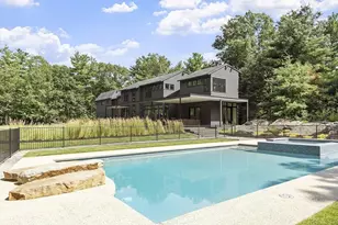 9a Ashley Rd, Southborough, MA 01772 - Photo 2