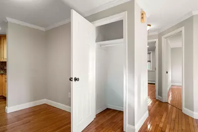 305 Pine St #8, Lowell, MA 01851 - Photo 12