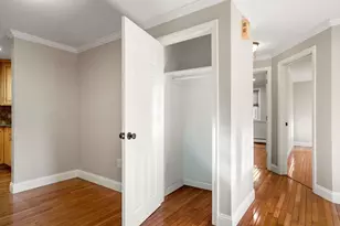 305 Pine St, Lowell, MA 01851 - Photo 12