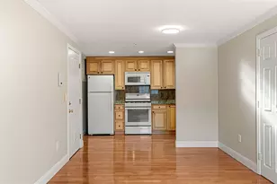 305 Pine St, Lowell, MA 01851 - Photo 4