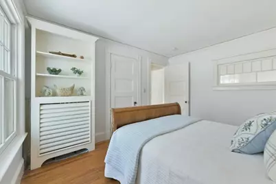 28 Devens St, Concord, MA 01742 - Photo 22