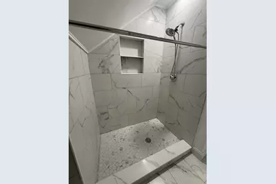 9 Winton St #3, Boston, MA 02131 - Photo 6