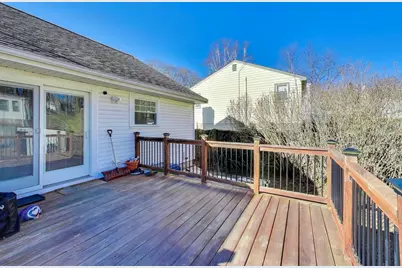 76 Dale St, Boston, MA 02131 - Photo 22