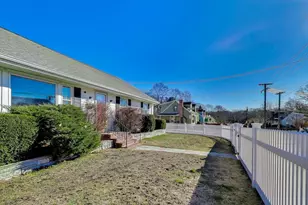 76 Dale St, Boston, MA 02131 - Photo 6