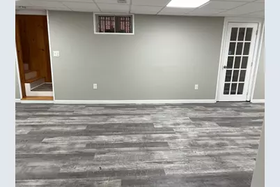 9 Oakland Rd, Lawrence, MA 01843 - Photo 12