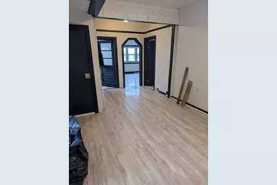 15 Dana St, Lowell, MA 01852 - Photo 2