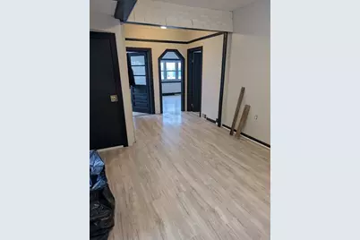 15 Dana St, Lowell, MA 01852 - Photo 2