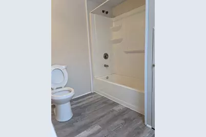 15 Dana St, Lowell, MA 01852 - Photo 6