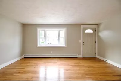156 Saffron Cir, Springfield, MA 01129 - Photo 6