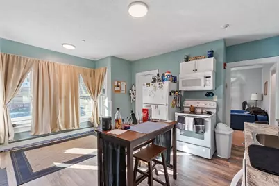122 Laurel St, Fitchburg, MA 01420 - Photo 12