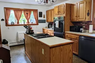 15 Ballou, North Adams, MA 01247 - Photo 6