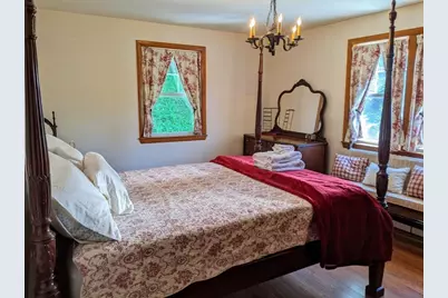 15 Ballou, North Adams, MA 01247 - Photo 8