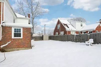 113 West Main, Dudley, MA 01571 - Photo 40