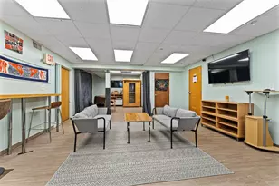 39 Pleasant St, Stoneham, MA 02180 - Photo 18
