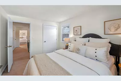 70 Maverick Street, Marblehead, MA 01945 - Photo 24