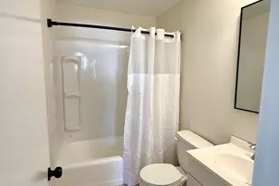 180 Main St, Bridgewater, MA 02324 - Photo 8