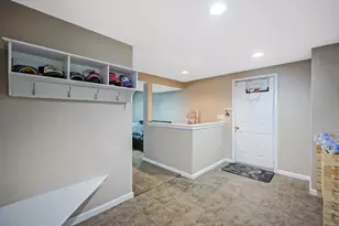 16 Heron Ln, Hopedale, MA 01747 - Photo 32