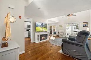 14 Cedarledge Vlg, Cohasset, MA 02025 - Photo 4