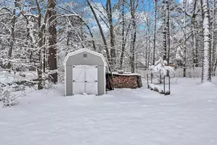 2 Chesterfield St, Framingham, MA 01701 - Photo 32