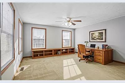 37 Mohave Rd, Worcester, MA 01606 - Photo 4