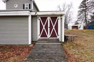 416 Brown St, Attleboro, MA 02703 - Photo 28