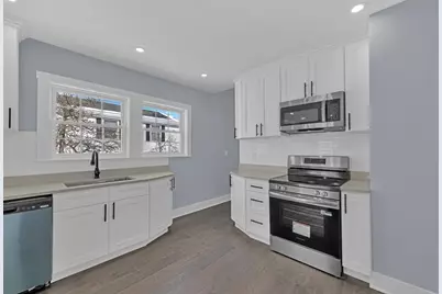 112 East St, Fitchburg, MA 01420 - Photo 18