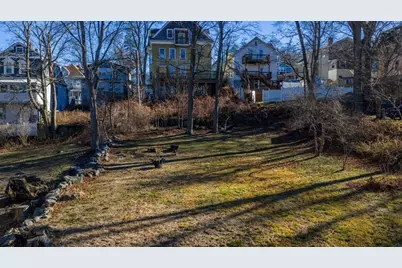 889 High St, Fall River, MA 02720 - Photo 20