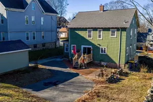 889 High St, Fall River, MA 02720 - Photo 2