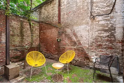 102 Revere St, Boston, MA 02114 - Photo 8