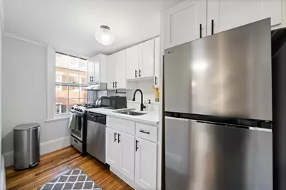 102 Revere St, Boston, MA 02114 - Photo 4