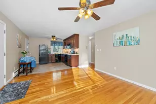 33 Jacqueline Rd, Waltham, MA 02452 - Photo 2