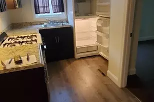 100 Smith St, Fall River, MA 02721 - Photo 1