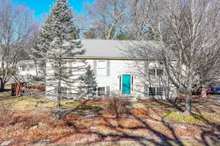 82 Belair Ave, Attleboro, MA 02703 - Photo 2