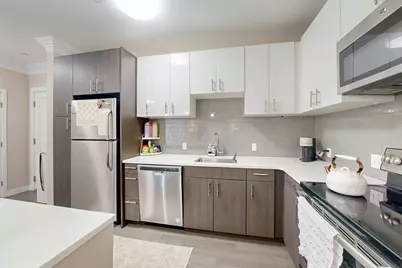 99 Tremont St #206, Boston, MA 02135 - Photo 4