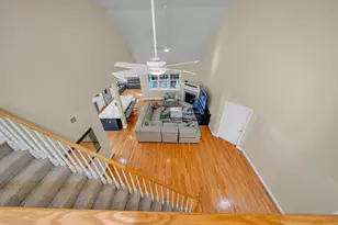 10 Dickens Ln, Tyngsborough, MA 01879 - Photo 14