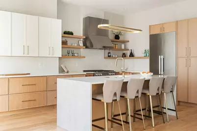 161 Cushing St, Cambridge, MA 02138 - Photo 2