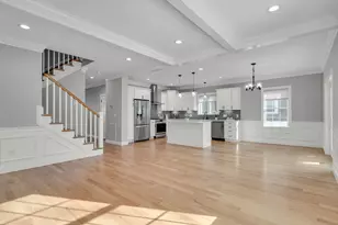 126 Dale St, Waltham, MA 02451 - Photo 10