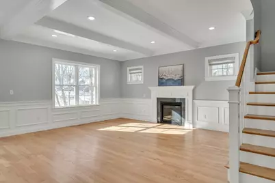 126 Dale St, Waltham, MA 02451 - Photo 4