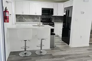 23 Nightingale Cir, Randolph, MA 02368 - Photo 4