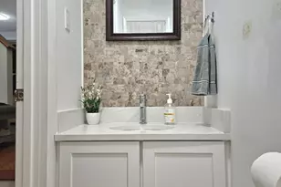 23 Nightingale Cir, Randolph, MA 02368 - Photo 8