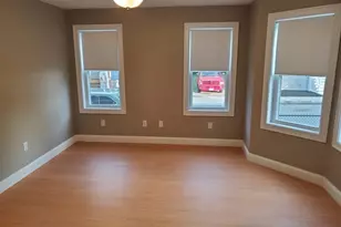 110 Lucerne St, Boston, MA 02124 - Photo 8