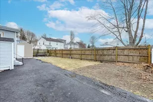 97 Seymour Ave, Lynn, MA 01902 - Photo 32