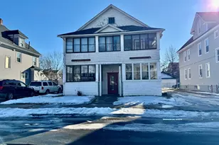21 Bloomfield St, Springfield, MA 01108 - Photo 2