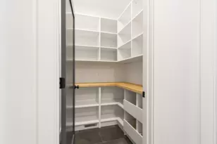 6 Floral Avenue Ext, Natick, MA 01760 - Photo 8