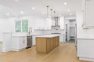 6 Floral Avenue Ext, Natick, MA 01760 - Photo 4