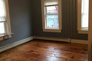 8 Grant, Marlborough, MA 01752 - Photo 2