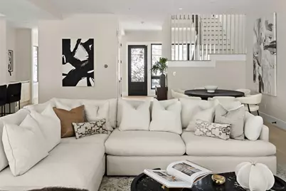 16 Dorcar Rd, Newton, MA 02467 - Photo 12