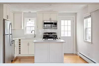 9 Evergreen Lane #9, Arlington, MA 02474 - Photo 6