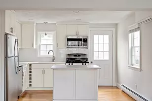 9 Evergreen Ln, Arlington, MA 02474 - Photo 6