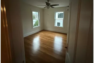 33 Parsons #1, Newton, MA 02465 - Photo 2